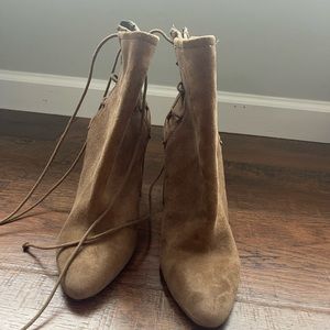 Aldo Ankle lace booties